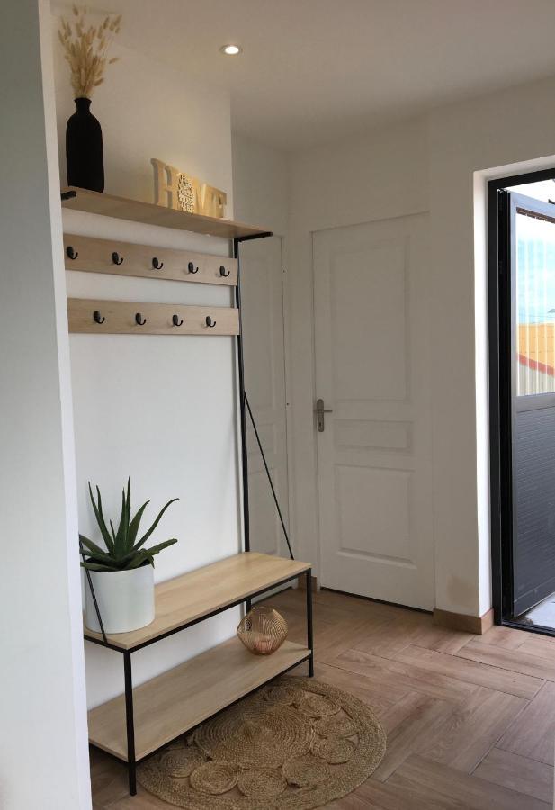 Cocon De L'Est I Apartment Saint-Benoît Екстериор снимка