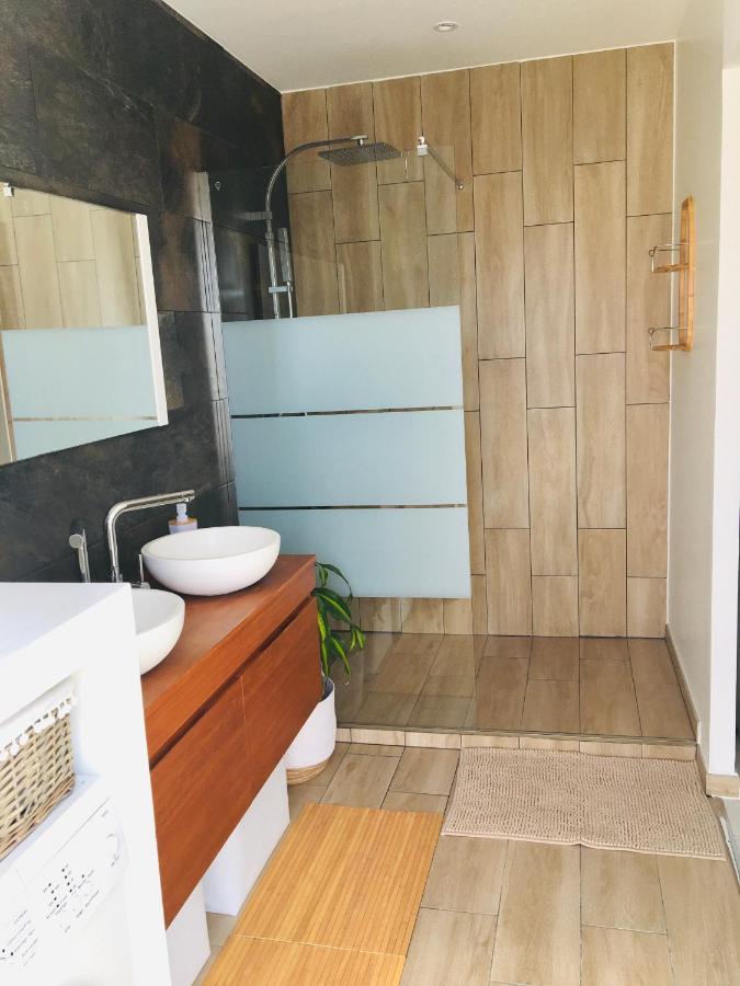 Cocon De L'Est I Apartment Saint-Benoît Екстериор снимка
